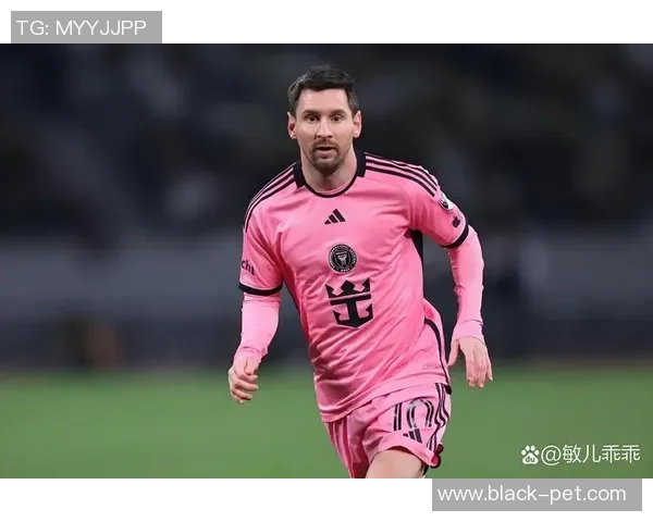 足球明星是否已经离开中国足坛引发了球迷们的热议与关注 足球明星是否已经离开中国足坛引发了球迷们的热议与关注