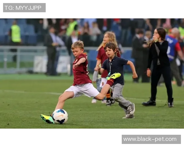 和足球明星长得像的我如何在生活中找到自信与乐趣 和足球明星长得像的我如何在生活中找到自信与乐趣